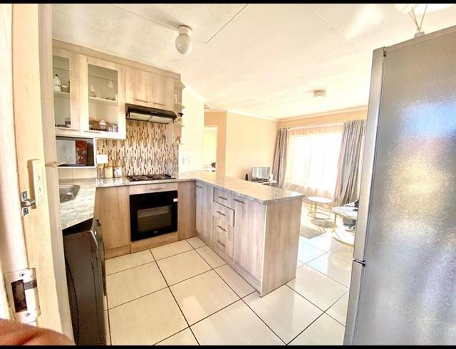 2 BEDROOM APARTMENT FOR SALE IN GROBLERPARK